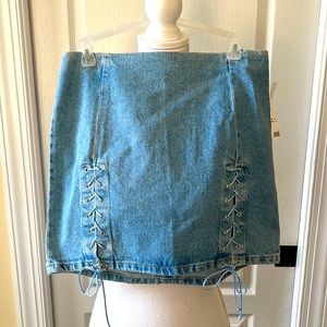 URBAN OUTFITTERS Blue Jean Lace Up Mini Skirt. Size small.